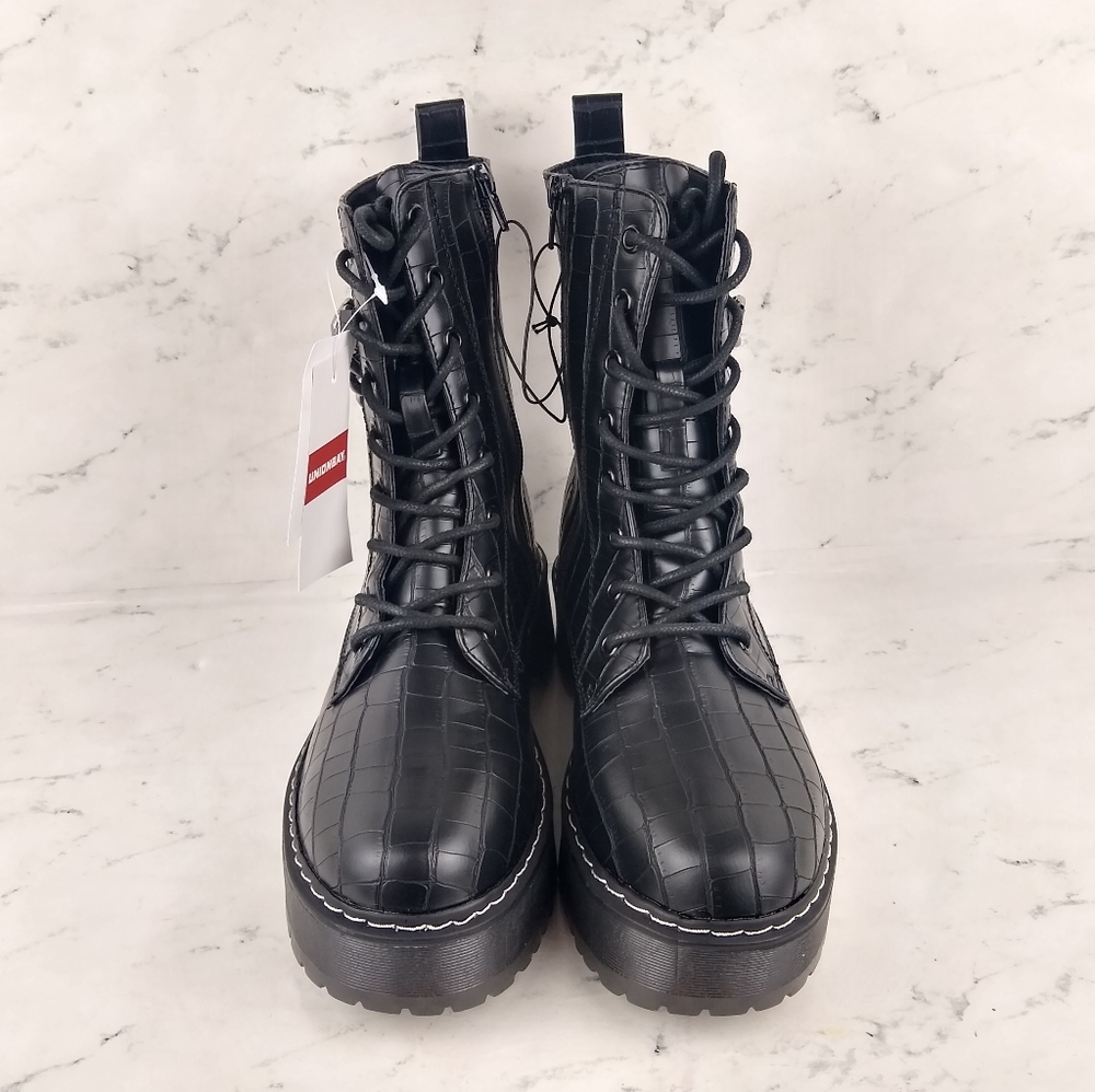 NEW Croc & Chain Chunky Platform Combat Boots - Picture 3 of 6